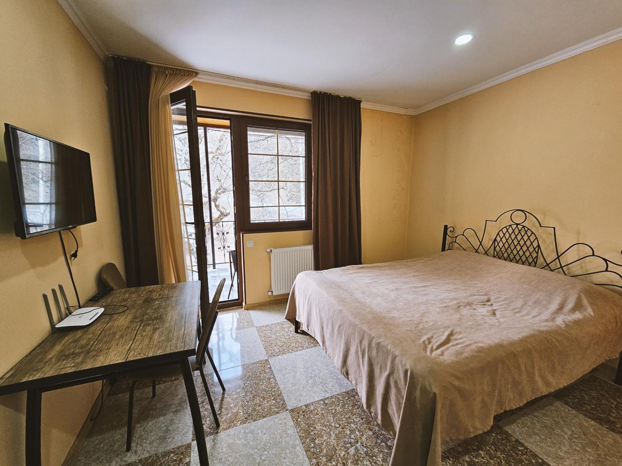 Hotel Tourist Complex Khomi Ch'argali Habitación foto